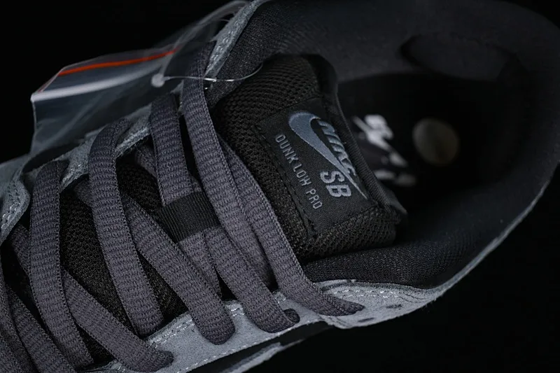 All categories Nk SB Dunk series Nk SB Dunk Low low-top sneakers Nk SB Dunk Low TRD haze wolf gray SB smashed backboard high-top sneakers AR0778-001